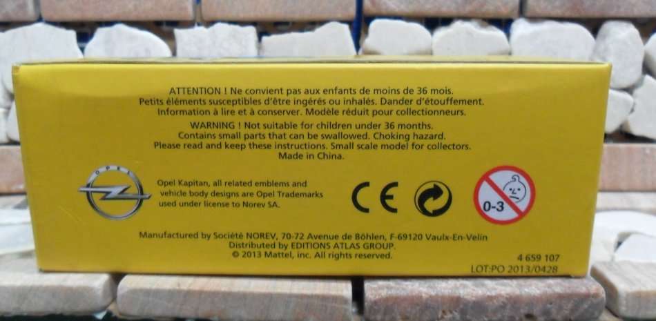 RARE STUNNING ATLAS DINKY NO 177  OPEL KAPITAN  ( YELLOW  VERSION ) MINT WITH THE ORIGINAL SA BOX.