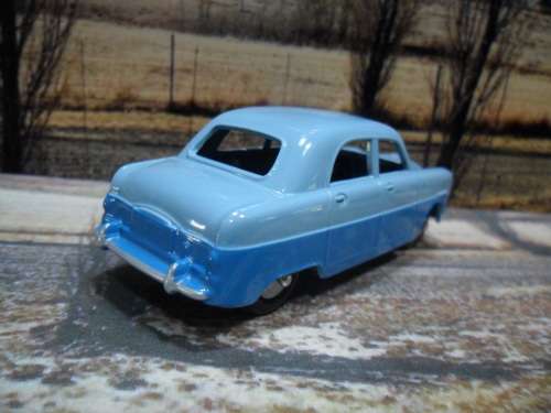 STUNNING ATLAS DINKY NO 162 FORD ZEPHYR SALOON  ` TWO - TONE BLUE VERSION `  MINT ( AS NEW )   BOXED
