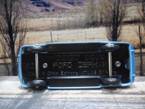 STUNNING ATLAS DINKY NO 162 FORD ZEPHYR SALOON  ` TWO - TONE BLUE VERSION `  MINT ( AS NEW )   BOXED