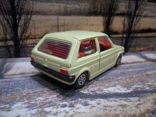 EXTREMELY RARE , STUNNING   1981  CORGI NO 275 -  AUSTIN MINI METRO  1.3 HLS`  -. NEAR MINT - NO BOX
