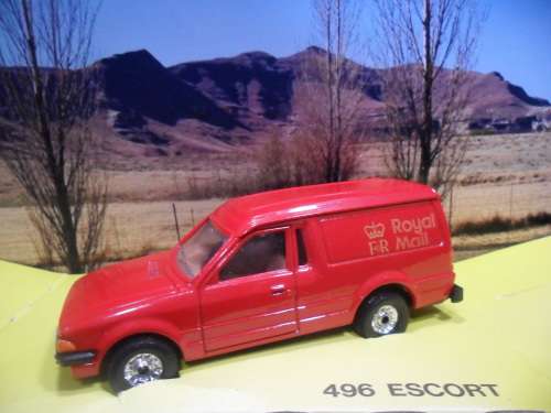 ABSOLUTELY STUNNING CORGI NO 496   FORD ESCORT VAN  MK lll  55   `  ROYAL MAIL ` -  MINT - FAIR  BOX