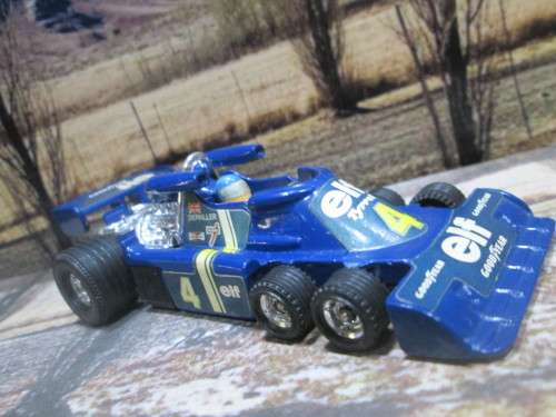 RARE 1976 CORGI NO 161  ELF TYRRELL PROJECT 34  ` 1976 SWEDISH GP - JODY  SCHECKTER  -  MINT - BOXED