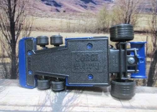 RARE 1976 CORGI NO 161  ELF TYRRELL PROJECT 34  ` 1976 SWEDISH GP - JODY  SCHECKTER  -  MINT - BOXED