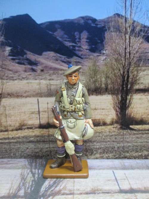 DELPRADO MEN AT WAR  # 53  PRIVATE - LONDON SCOTTISH REGT -  UK  - 1917 - GOOD COND- SUPPLIED LOOSE