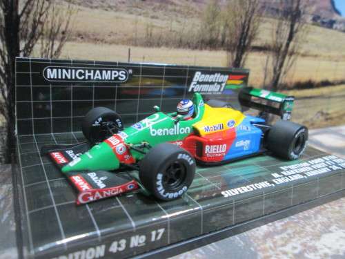 EXTREMELY RARE, MINICHAMPS  400 890219 - 1990 BENETTON FORD B188  - M. HAKKINEN  - MINT IN DISP CASE