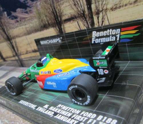 EXTREMELY RARE, MINICHAMPS  400 890219 - 1990 BENETTON FORD B188  - M. HAKKINEN  - MINT IN DISP CASE