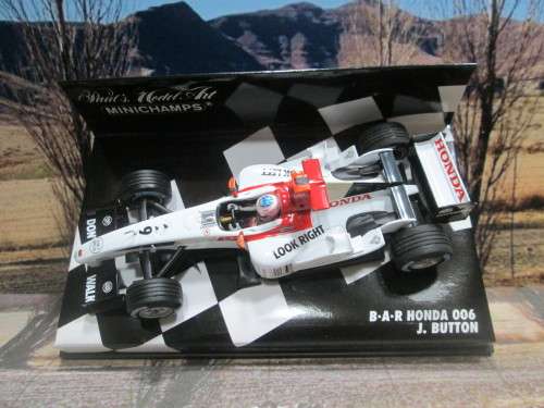RARE MINICHAMPS  400 040009 - 2004  B * A * R  HONDA 006  ` JENSON  BUTTON   ` MINT IN DISPLAY CASE