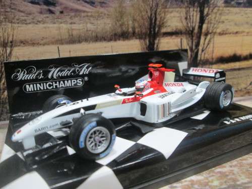 RARE MINICHAMPS  400 040009 - 2004  B * A * R  HONDA 006  ` JENSON  BUTTON   ` MINT IN DISPLAY CASE