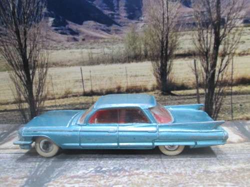 EXTREMELY RARE  1962 - 1968   DINKY NO 147 -  CADILLAC  62   -  GOOD  COND  -  NO  BOX