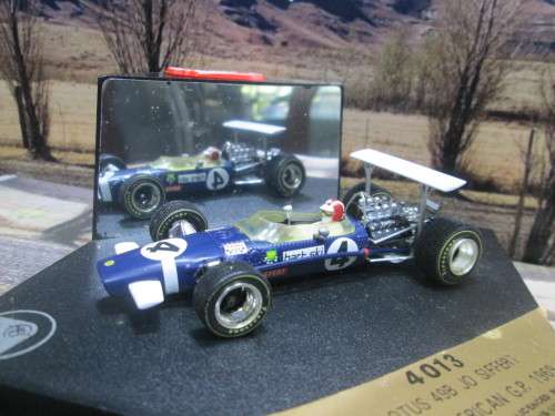 QUARTZO  NO 4013  -  LOTUS 49B  ` JO  SIFFERT ` 4TH SOUTH AFRICAN  G.P. 1969 -  MINT IN DISPLAY CASE