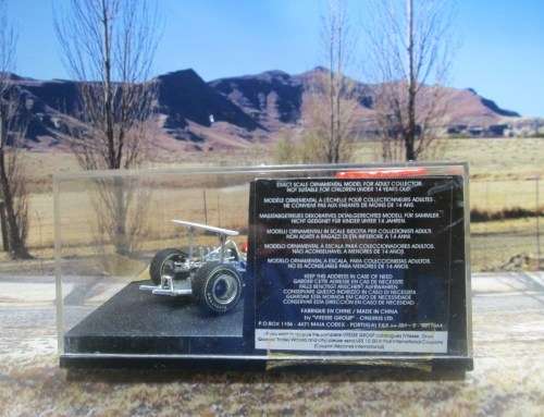 QUARTZO  NO 4013  -  LOTUS 49B  ` JO  SIFFERT ` 4TH SOUTH AFRICAN  G.P. 1969 -  MINT IN DISPLAY CASE