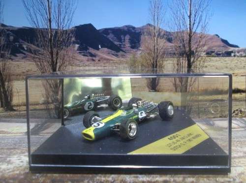 QUARTZO  NO 4001  -  1967 LOTUS 49  ` JIM CLARK  ` WINNER 1967 DUTCH  G.P.  MINT IN DISPLAY CASE