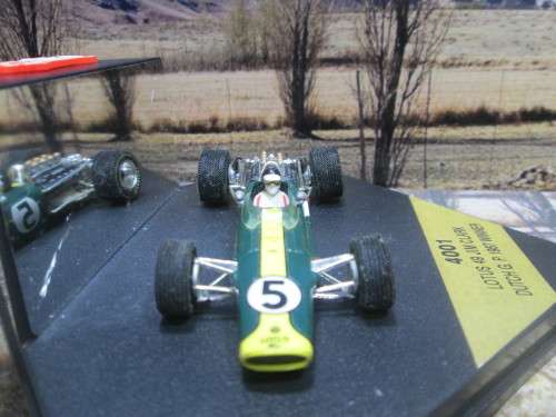 QUARTZO  NO 4001  -  1967 LOTUS 49  ` JIM CLARK  ` WINNER 1967 DUTCH  G.P.  MINT IN DISPLAY CASE