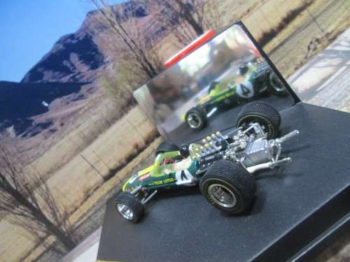 QUARTZO NO 4003 -  1968 LOTUS 49  ` JIM CLARK  ` WINNER 1968 SOUTH AFRICA G.P.  MINT IN DISPLAY CASE