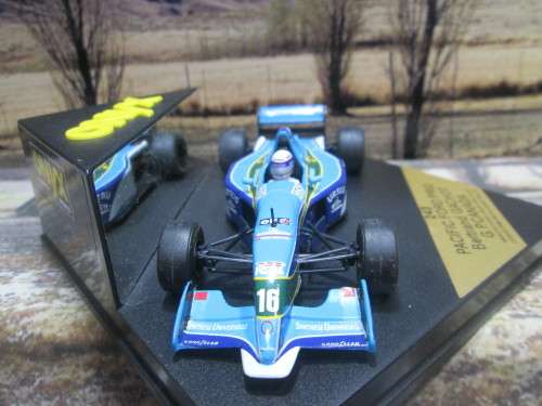 STUNNING ONYX  243 -  PACIFIC FORD PR02  `BERTRAND GACHOT `` 1995 CANADA G.P. - MINT IN DISPLAY CASE