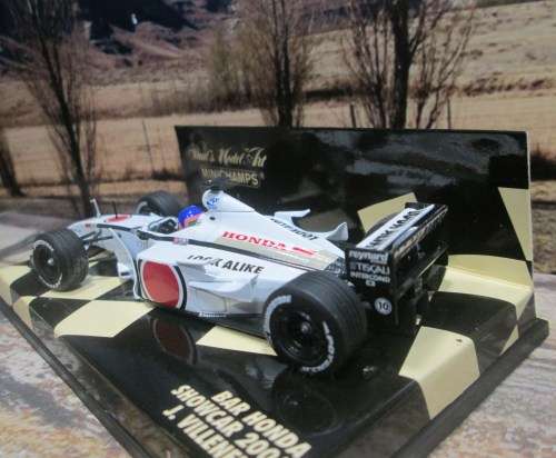 LTD EDIT MINICHAMPS 430 010079 -  BAR HONDA SHOWCAR 2001   ` j . VILLENEUVE  ` MINT IN DISPLAY CASE