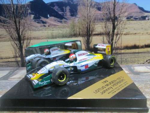 STUNNING HERITAGE / ONYX  192  -  1994  LOTUS  MUGEN  107C  ` J. HERBERT `  MINT IN DISPLAY CASE