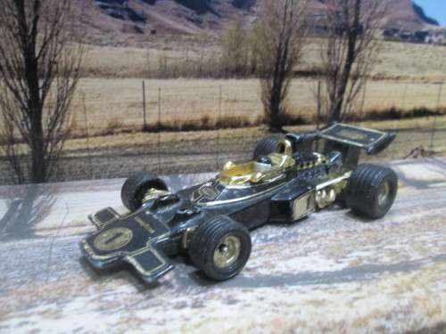 RARE 1979  CORGI GIFT SET 32 - LOTUS ELITE AND JPS F1 RACING CAR ON TRAILER  -  GOOD COND  -  NO BOX