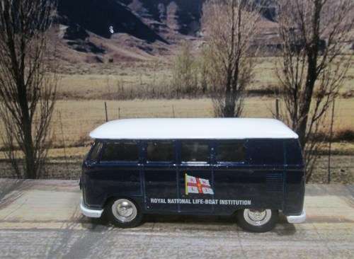 STUNNING LLEDO NO LP861008 - 1955  VOLKSWAGEN (VW) KOMBI  ` R N L I  - LIFEBOATS  ` -  MINT -  BOXED