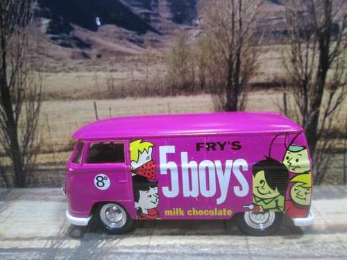 EXTREMELY RARE LLEDO NO DG073021 - 1955  VOLKSWAGEN (VW) KOMBI  ` FRY`S 5 BOYS  ` -  MINT -  BOXED