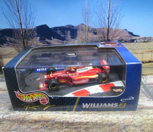 LTD EDIT HOT WHEELS NO 22806  1998 WILLIAMS FW20  ` H . FRENTZEN  ` MINT -  BOXED WITH  DISPLAY CASE