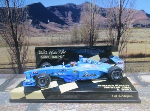 LTD EDIT MINICHAMPS NO 430 000082 - 2000 BENETTON PLAYLIFE SHOWCAR  `A . WURZ ` MINT IN DISPLAY CASE