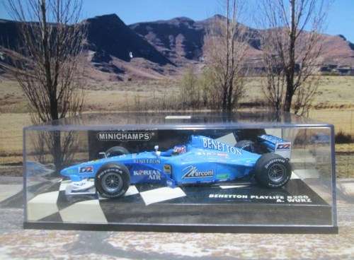 STUNNING MINICHAMPS NO 430 000012 - 2000 BENETTON PLAYLIFE  B200  `A . WURZ ` MINT IN DISPLAY CASE