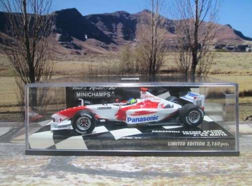LTD EDIT MINICHAMPS  400 040086 - 2004  PANASONIC TOYOTA RACING ` C DA  MATTA ` MINT IN DISPLAY CASE