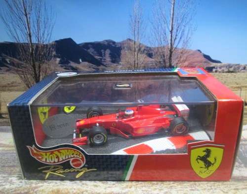 HOT WHEELS  NO 22807   1998  FERRARI F300  ` M . SCHUMACHER  ` -  MINT  -  BOXED WITH  DISPLAY CASE