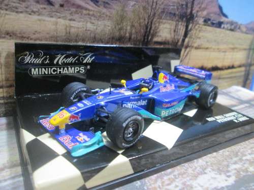 MINICHAMPS 430 000016 - 2000  RED BULL SAUBER  PETRONAS C19 -  ` P. DINIZ  ` MINT IN DISPLAY CASE