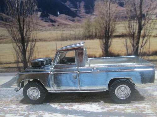 VERY RARE LTD EDIT 2000  CORGI  07105  -  LAND ROVER SERIES 2 - 109  ` CHROME PLATED `  MINT - BOXED