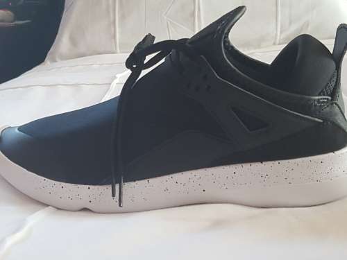 Nike Air Jordans Fly 89 Sneakers