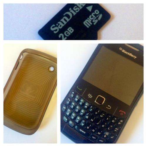 Blackberry 8520 Curve, protective cover and 2 Gig memory card