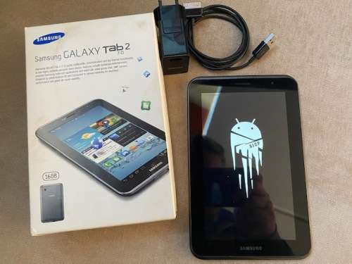 2 x Tablets [Nexus 7 32GB and Samsung Tab2 7.0 16GB 3G and WiFI]