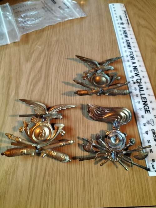 Italian Army Badge LOT (3x items)