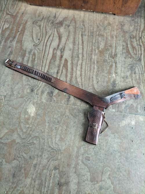 El Paso Leather Belt with Holster