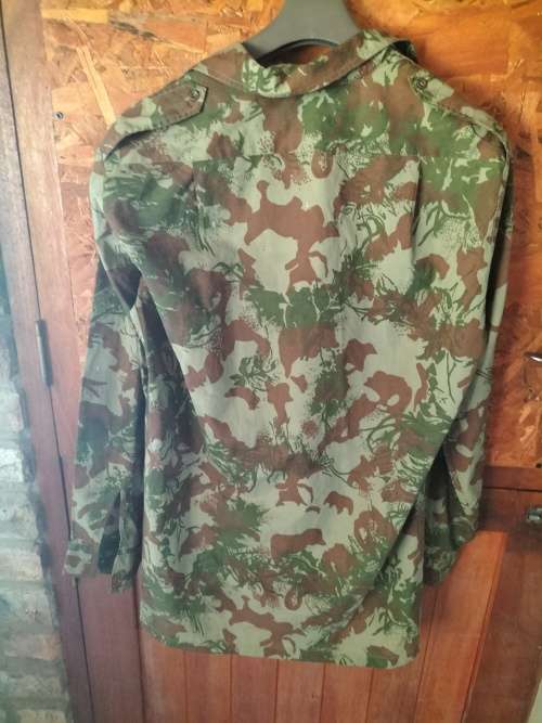 Old SAP 2nd Pattern Camo Shirt (Size Medium)