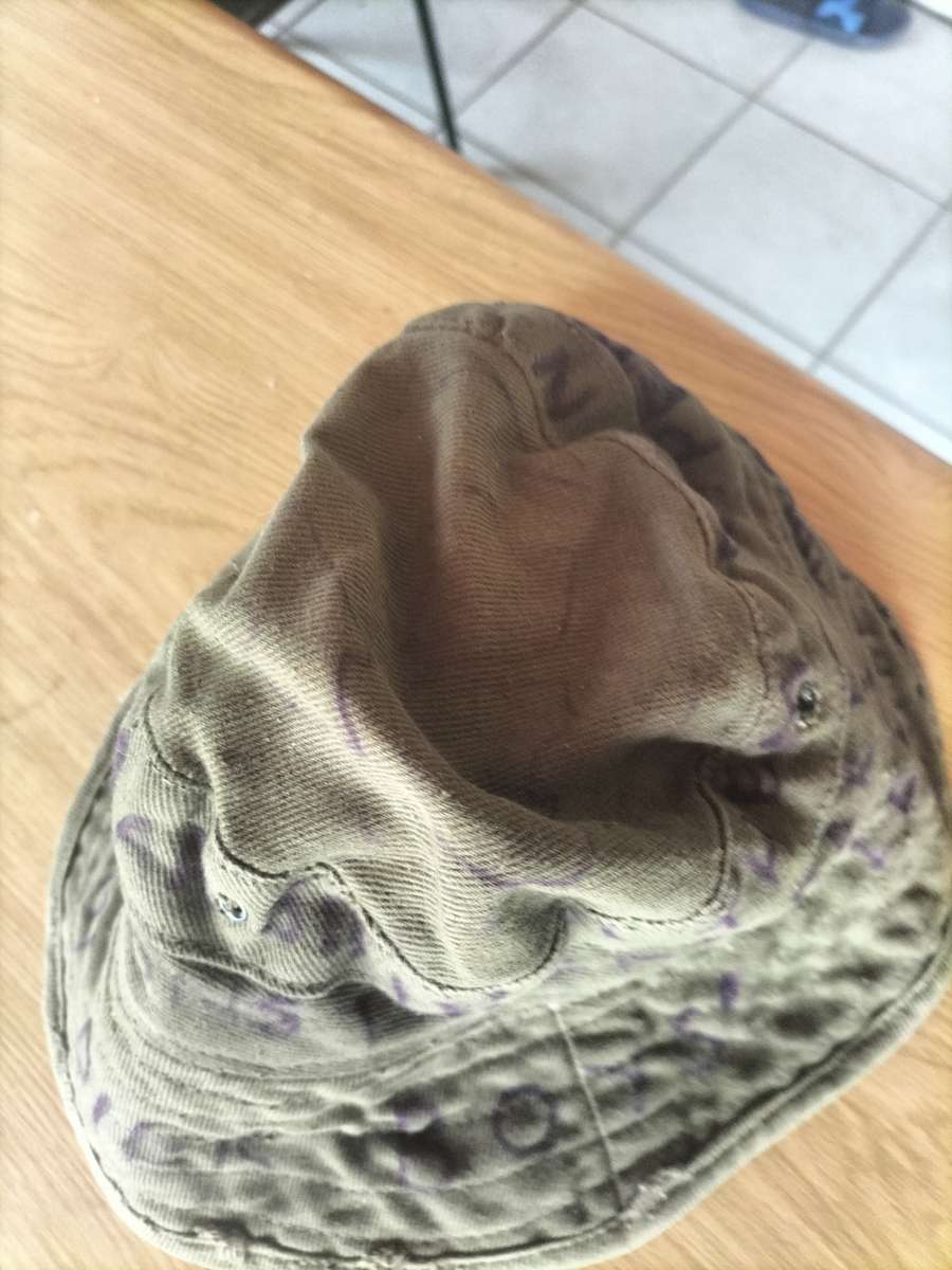 Unknown Bush Hat
