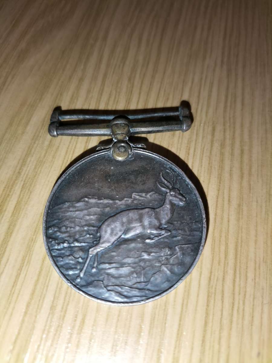 WW2 Medal (No Ribbon) issued to 25386 A.S. Van Vuuren