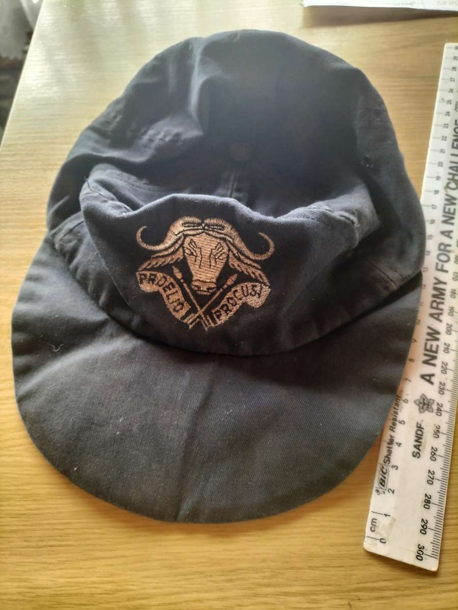 Old SADF 32 Battalion Cap (Well used condition)