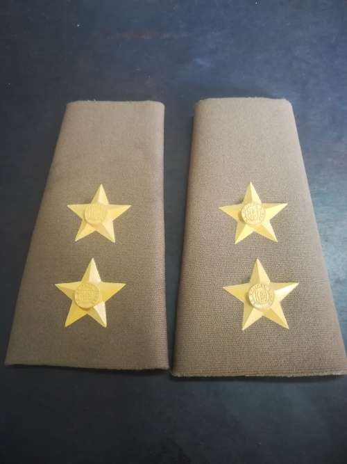 SADF Lieutenant Rank Set
