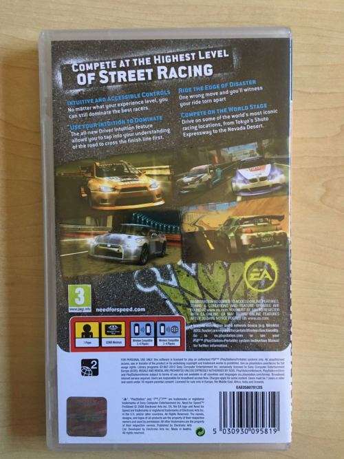 Sony Playstation Portable PSP-3004 Piano Black + 1 Game.(PSP)