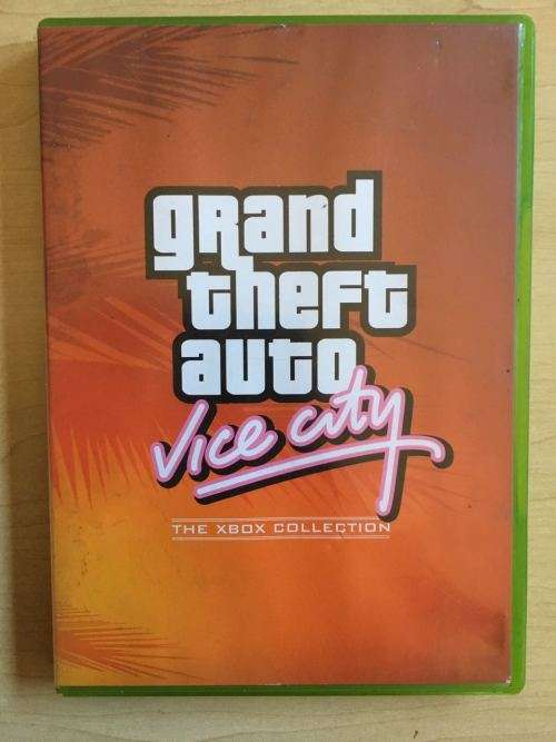 Crystal Xbox Console + 1 Controller & 2 Grand Theft Auto Games. (Collectors) (Retro)