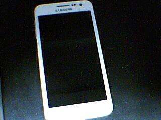 Samsung Galaxy A3 unlocked faulty screen (White)