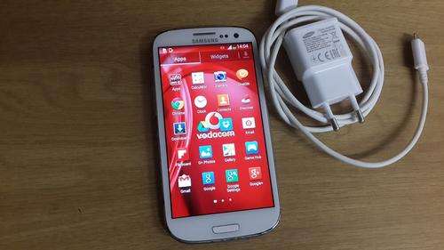 Samsung S3 i9305   white 16 GIG unlocked