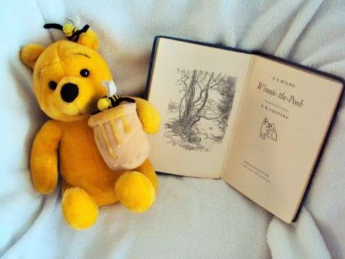 Winnie the Pooh collector book A.A. Milne 1970 reprint, blue cover gold letters & Pooh Bear plush