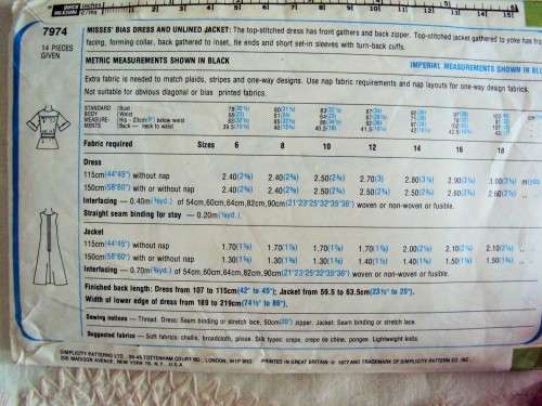 Vintage 1977 Simplicity 7974 Summer dress Size 12 & 14   Complete (instruction sheet has tear)