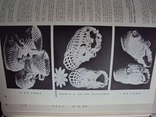 Very large book CROCHET & FINE KNITTING by E.E. Visser OVERFLOWING with patterns