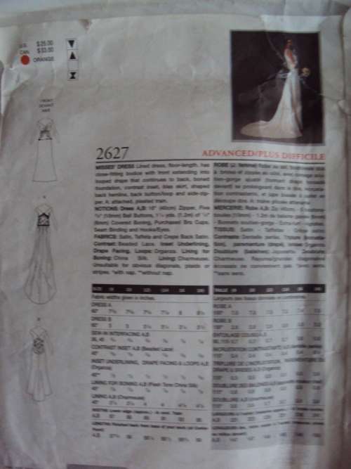 Lined bridal gown BELLVILLE SASSOON Vogue 2627 Size 8,10,12 **Unused, uncut sewing pattern