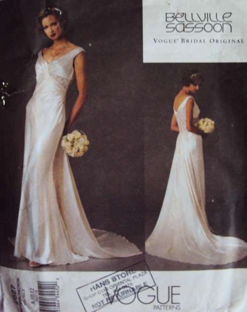 Lined bridal gown BELLVILLE SASSOON Vogue 2627 Size 8,10,12 **Unused, uncut sewing pattern